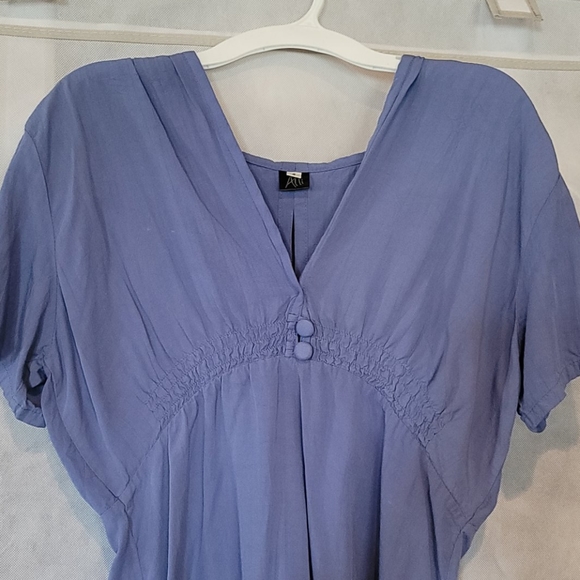 Tunic top - Picture 2 of 4